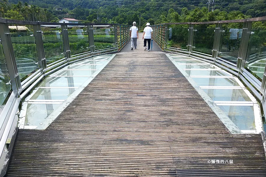 景觀橋-逮魚堀溪自行車道