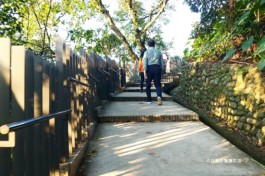 route-between-keelungtower-and-xiner-air-raid-shelter-14